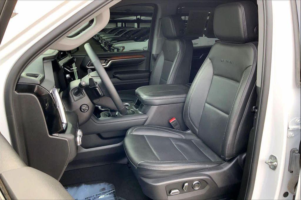 used 2025 GMC Sierra 1500 car, priced at $61,592