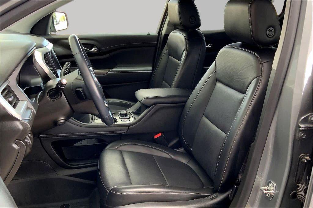 used 2023 GMC Acadia car, priced at $32,207