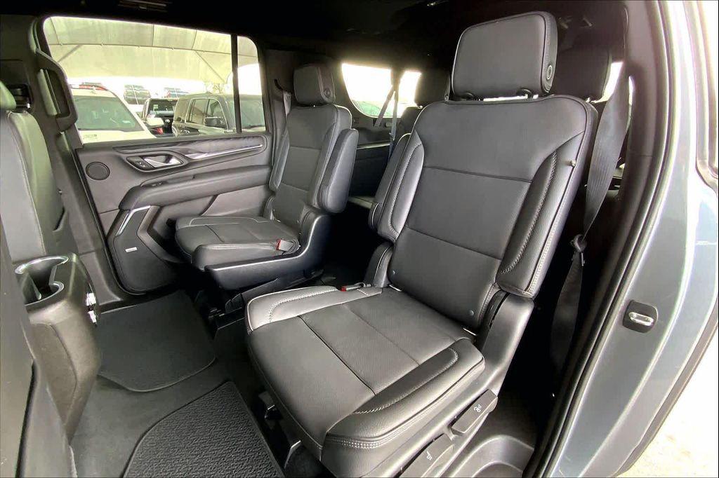 used 2021 GMC Yukon XL car