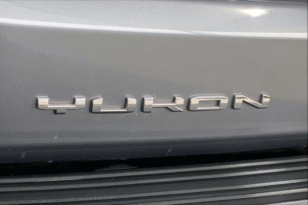 used 2021 GMC Yukon XL car