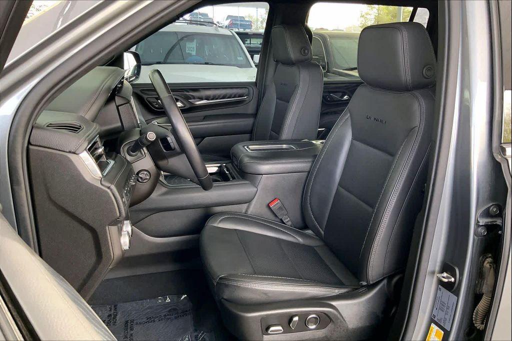 used 2021 GMC Yukon XL car