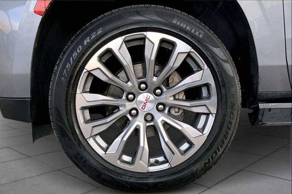 used 2021 GMC Yukon XL car