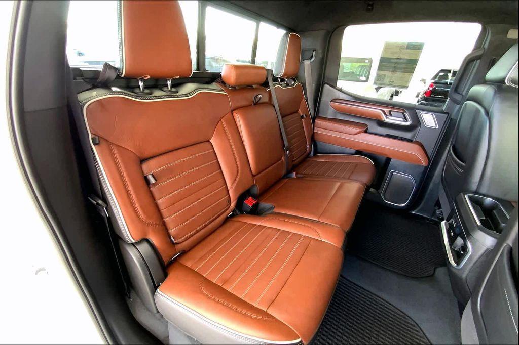 used 2024 GMC Sierra 1500 car, priced at $65,817