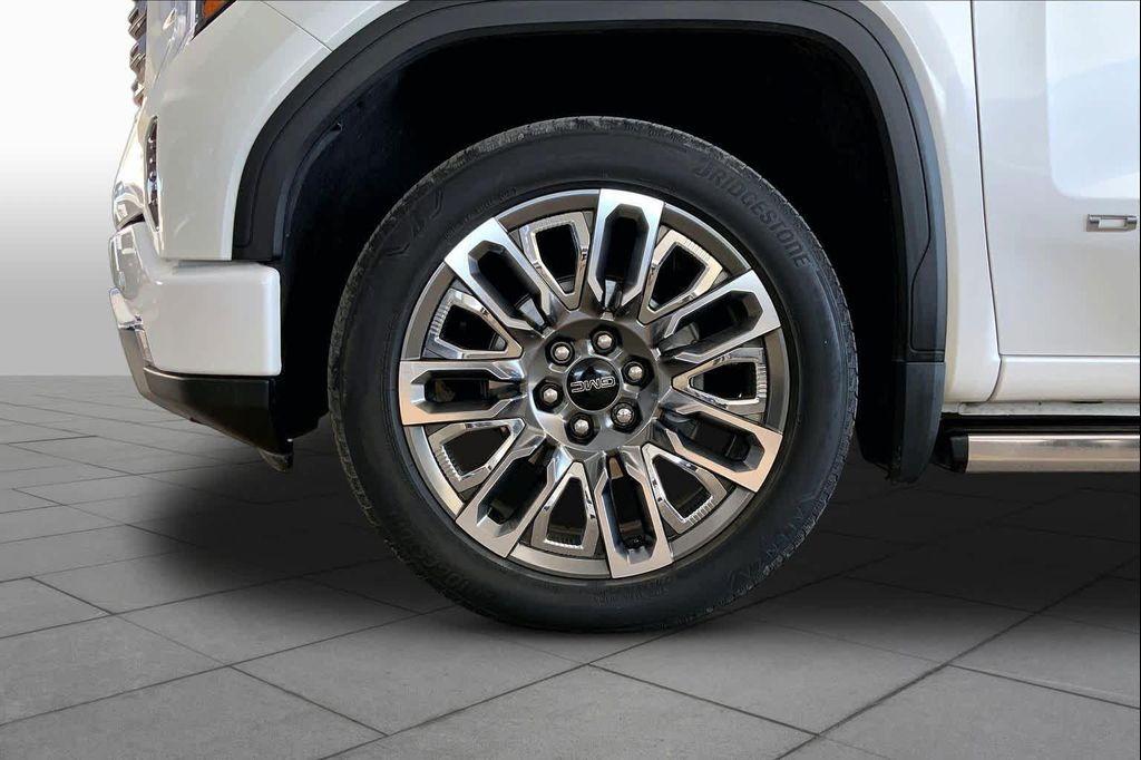 used 2024 GMC Sierra 1500 car, priced at $65,817