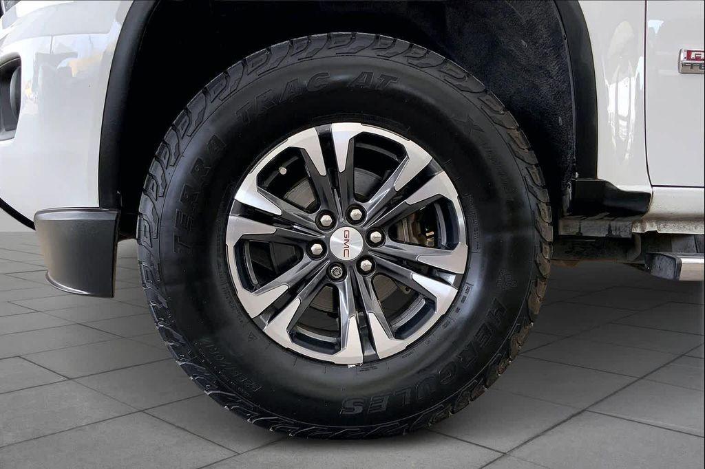 used 2019 GMC Canyon car, priced at $27,592