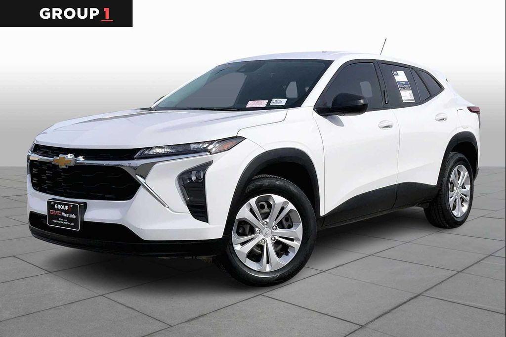 used 2024 Chevrolet Trax car, priced at $18,982