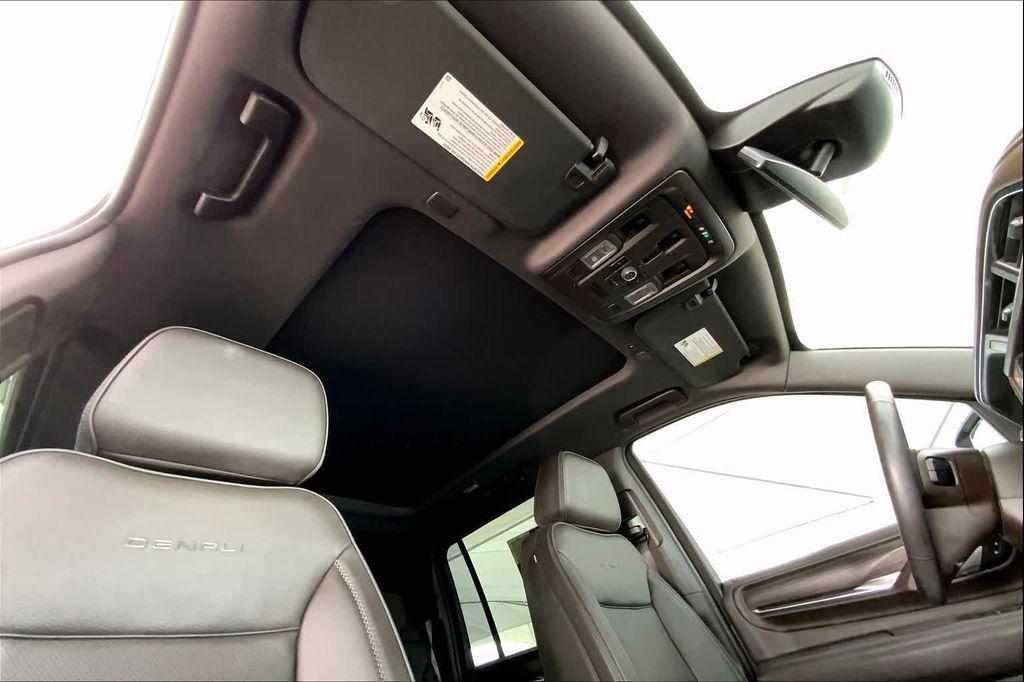 used 2023 GMC Yukon XL car, priced at $61,690