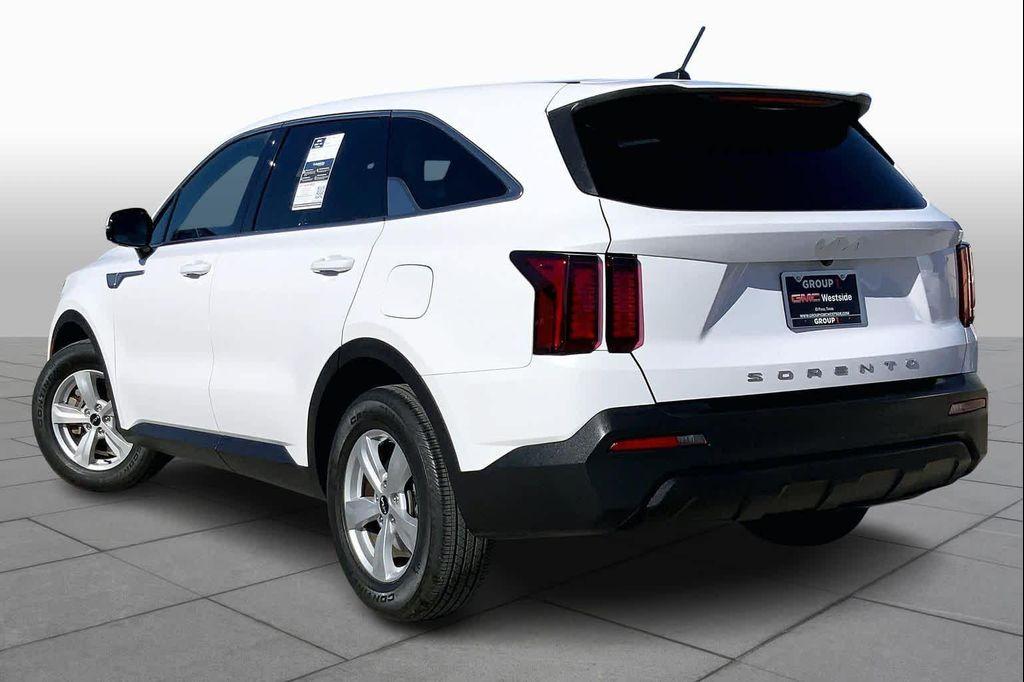 used 2022 Kia Sorento car, priced at $22,933