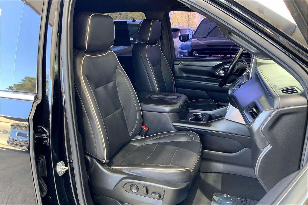 used 2021 GMC Yukon XL car, priced at $33,549
