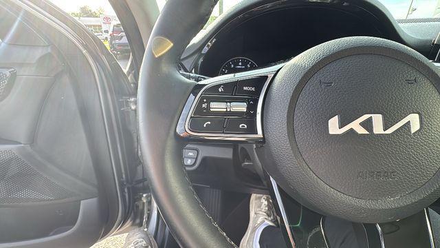 used 2023 Kia Seltos car, priced at $21,348