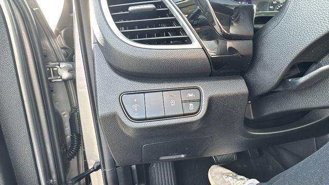 used 2023 Kia Seltos car, priced at $21,348