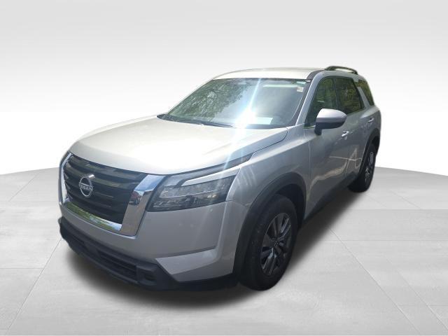 used 2025 Nissan Pathfinder car, priced at $31,348