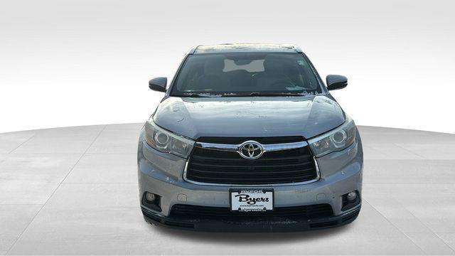 used 2015 Toyota Highlander car, priced at $12,500