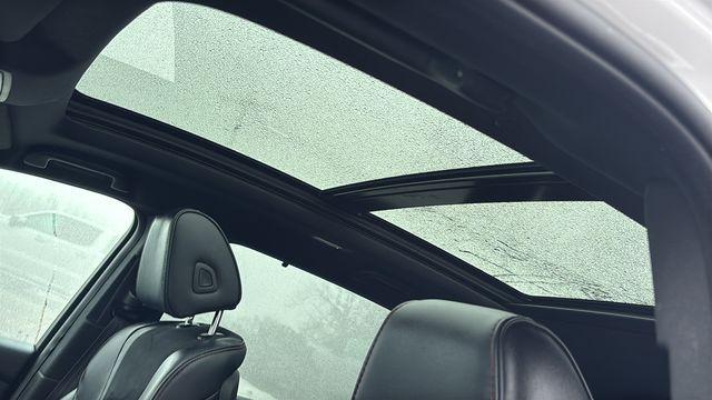 used 2023 Acura MDX car, priced at $36,900