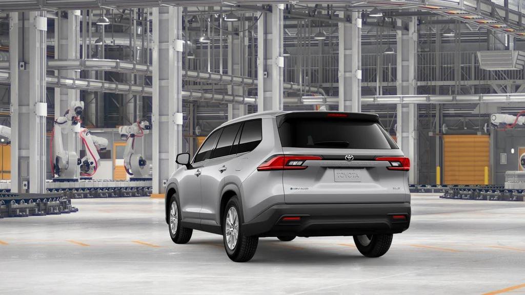 new 2026 Toyota Grand Highlander Hybrid car, priced at $50,023