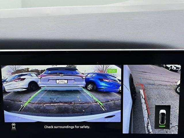 new 2025 Nissan Kicks car, priced at $27,499