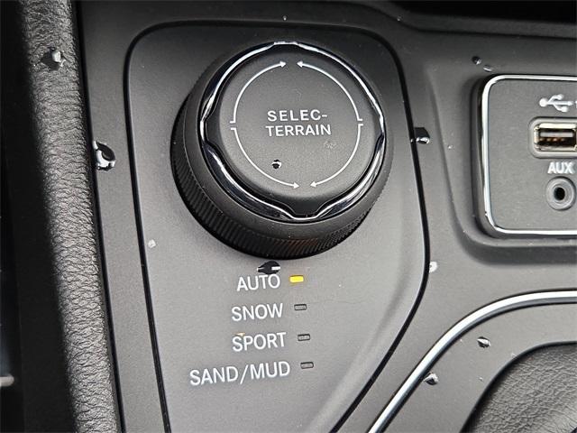 used 2022 Jeep Cherokee car, priced at $22,000