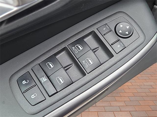 used 2022 Jeep Cherokee car, priced at $22,000