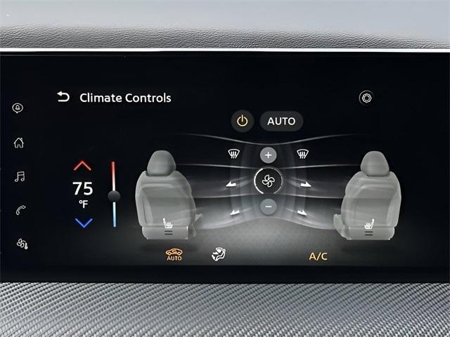 new 2025 Nissan Kicks car, priced at $29,499