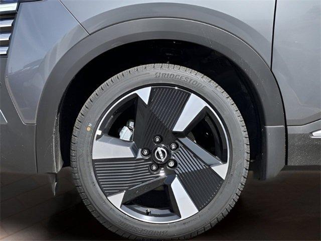 new 2025 Nissan Kicks car, priced at $26,450