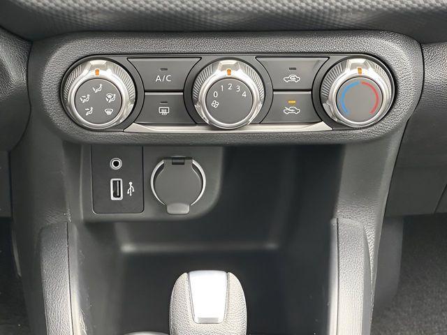 new 2025 Nissan Kicks Play car, priced at $22,190