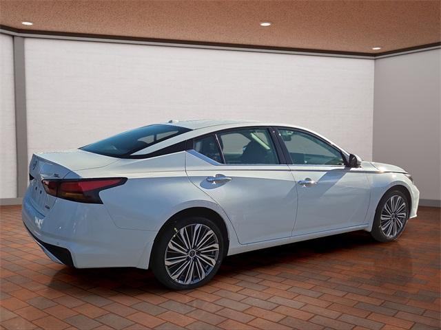 new 2025 Nissan Altima car, priced at $37,785