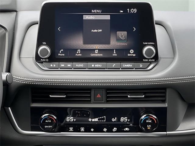 new 2025 Nissan Rogue car, priced at $28,995