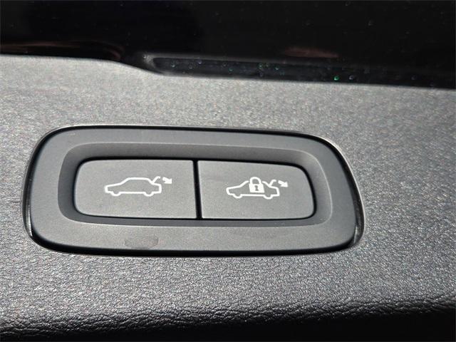 used 2025 Volvo V60 Cross Country car, priced at $36,000