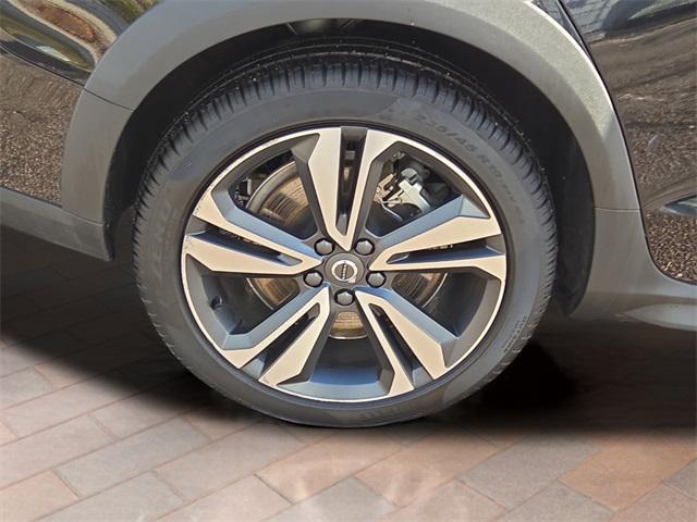used 2025 Volvo V60 Cross Country car, priced at $36,000