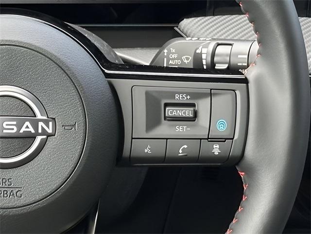 new 2025 Nissan Kicks car, priced at $29,499