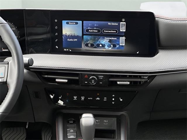 new 2025 Nissan Kicks car, priced at $29,499