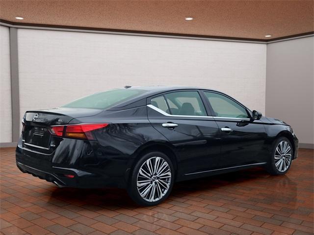 used 2024 Nissan Altima car, priced at $25,000