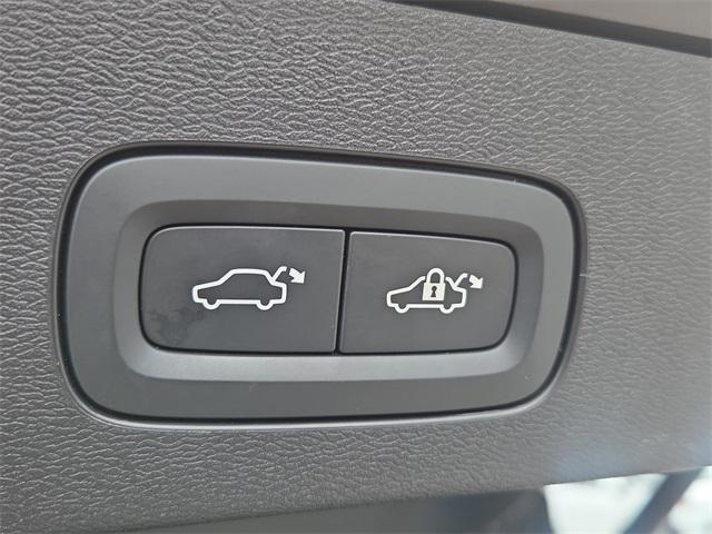 used 2025 Volvo V60 Cross Country car, priced at $37,000