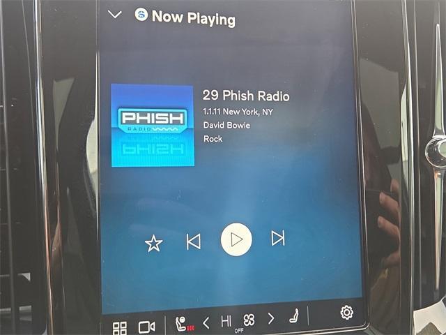 used 2025 Volvo V60 Cross Country car, priced at $37,000