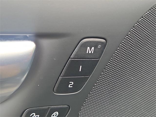 used 2025 Volvo V60 Cross Country car, priced at $37,000