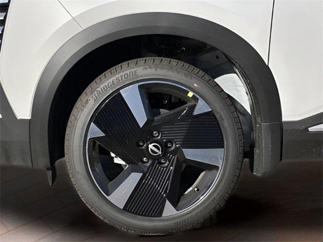 new 2025 Nissan Kicks car, priced at $26,500