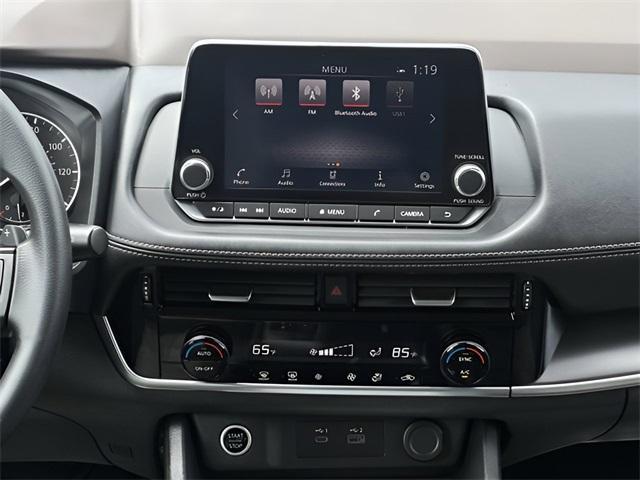 used 2022 Nissan Rogue car, priced at $19,200