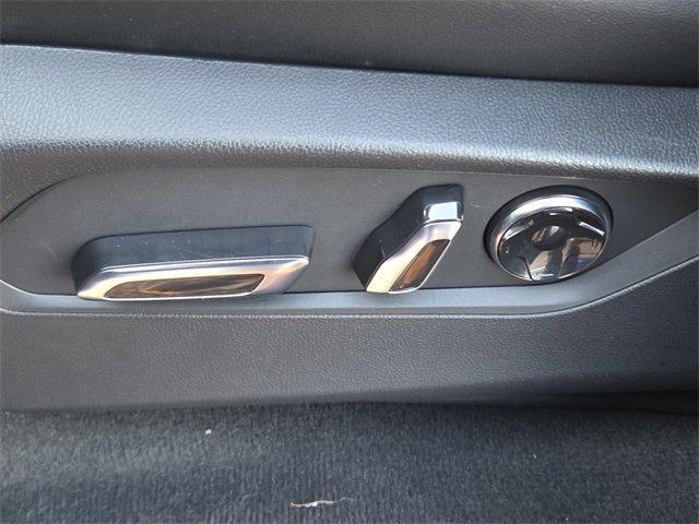 used 2025 Acura MDX car, priced at $51,000