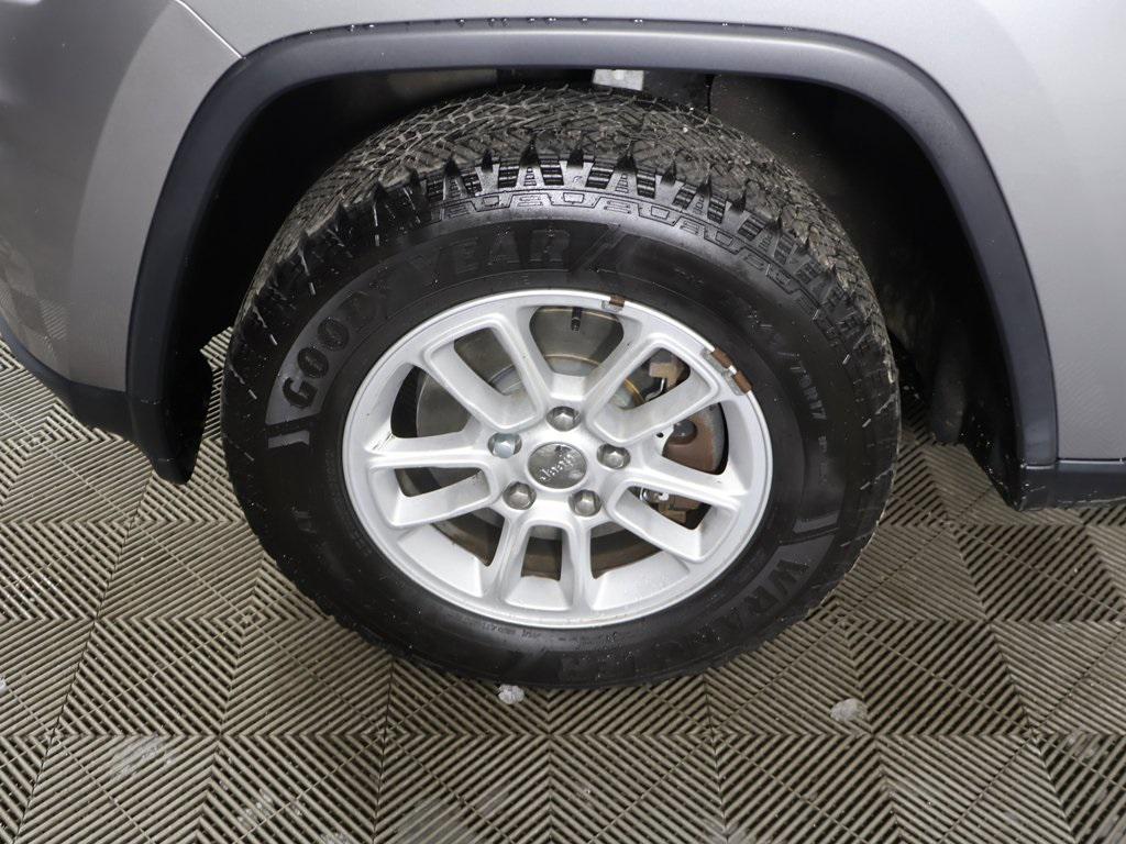 used 2018 Jeep Grand Cherokee car, priced at $16,259