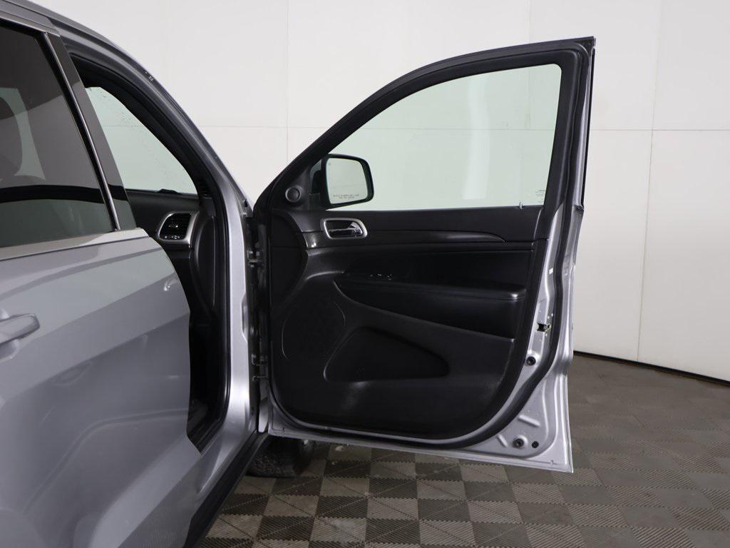 used 2018 Jeep Grand Cherokee car, priced at $16,259