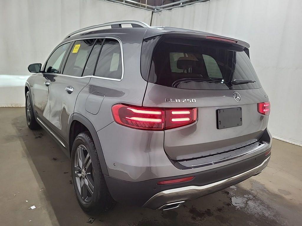 used 2024 Mercedes-Benz GLB 250 car