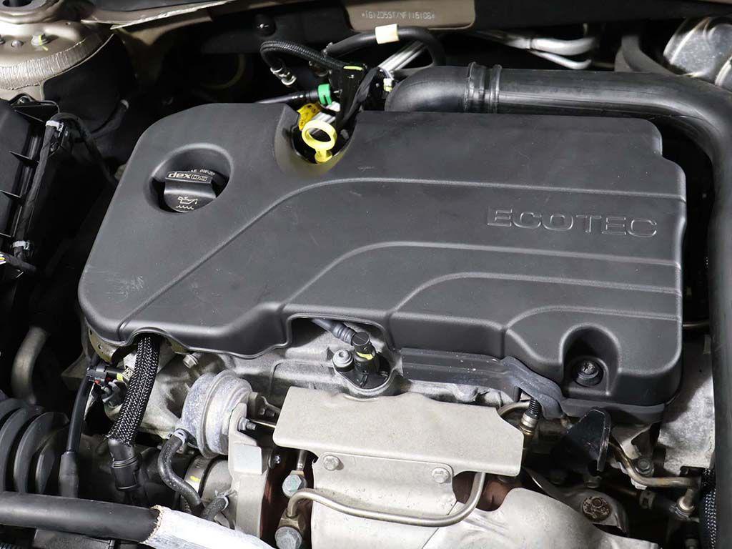 used 2022 Chevrolet Malibu car, priced at $13,399