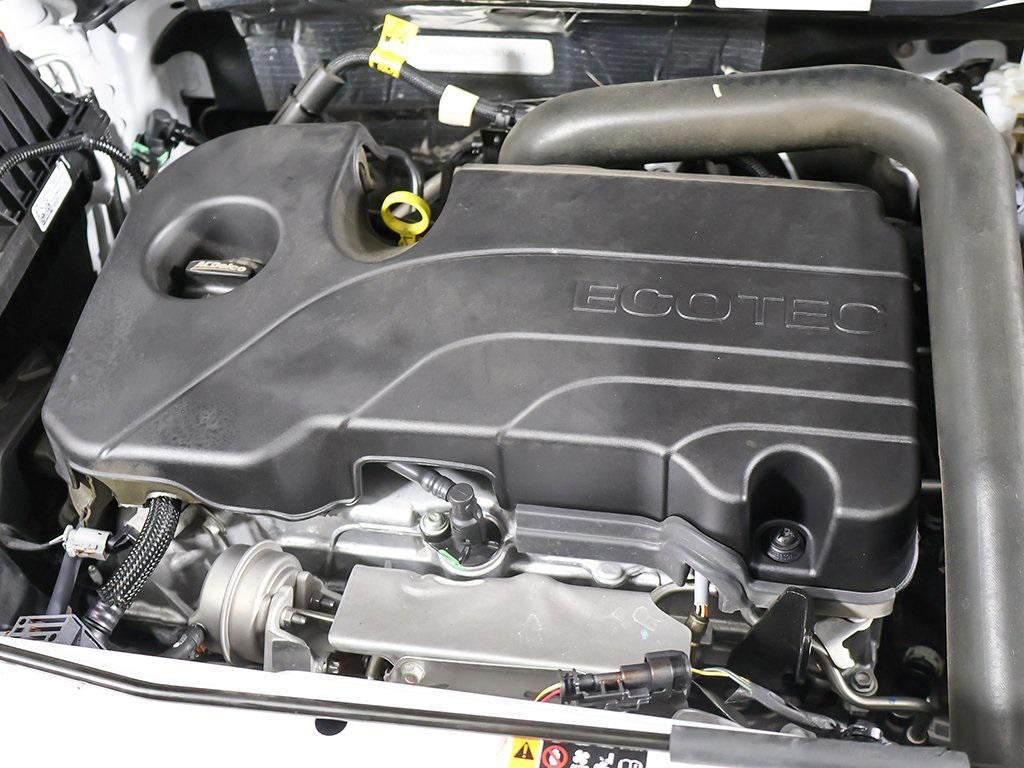 used 2024 Chevrolet Equinox car, priced at $20,499