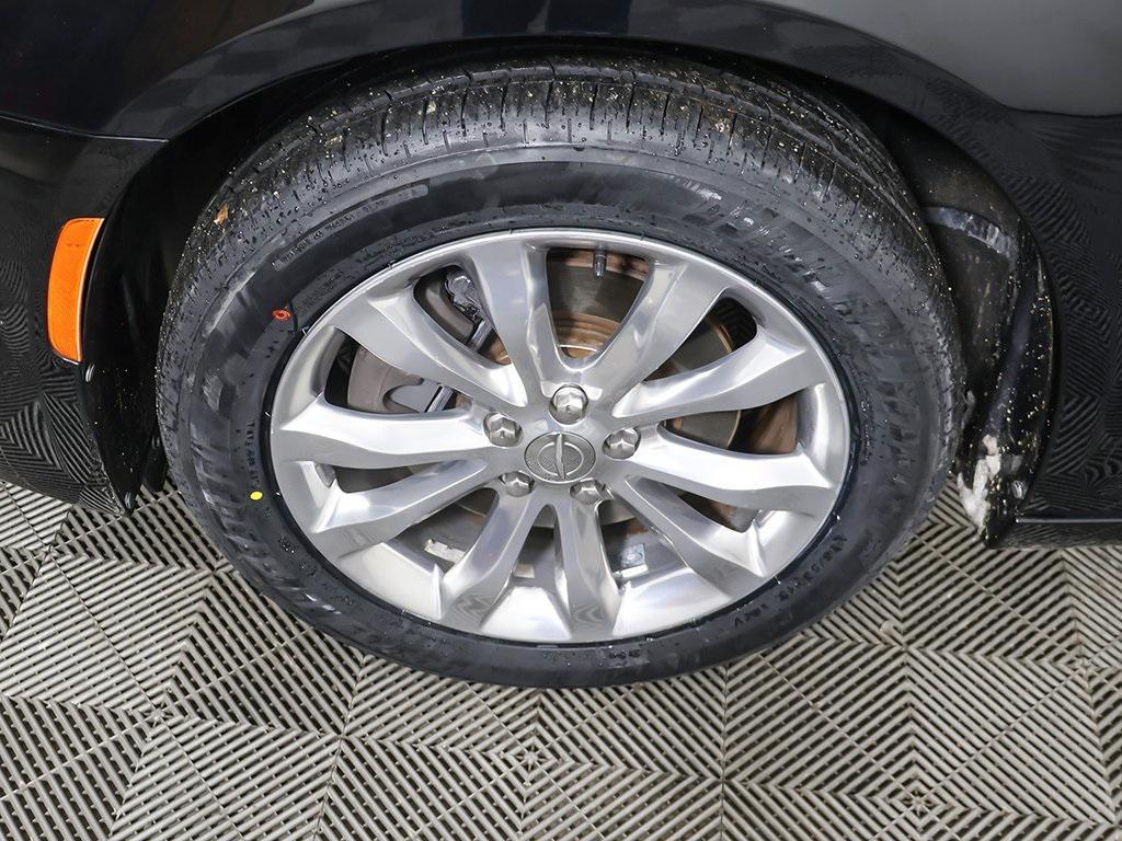 used 2020 Chrysler 300 car, priced at $19,879