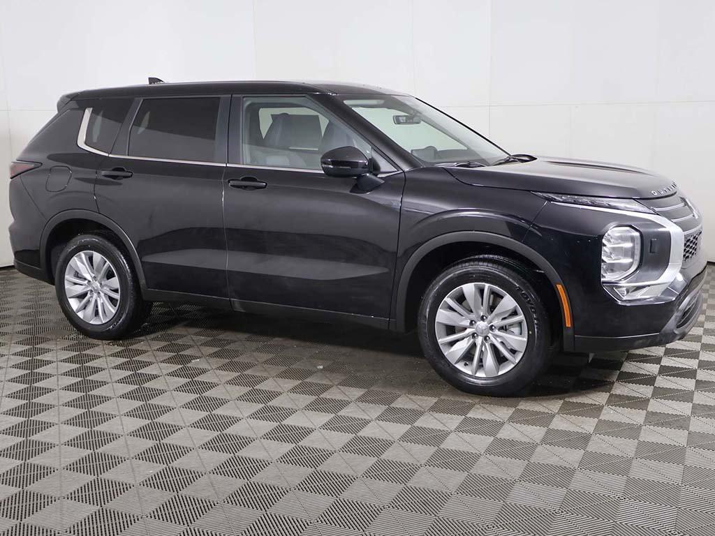 new 2026 Mitsubishi Outlander car, priced at $34,630