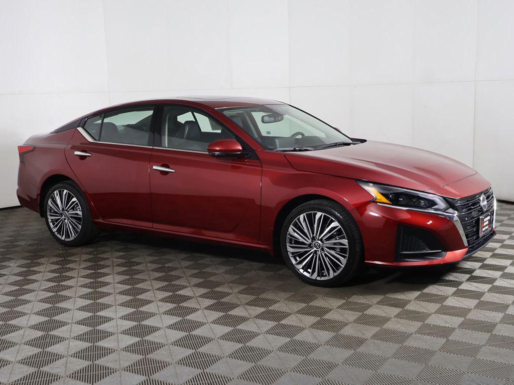 used 2023 Nissan Altima car, priced at $23,399