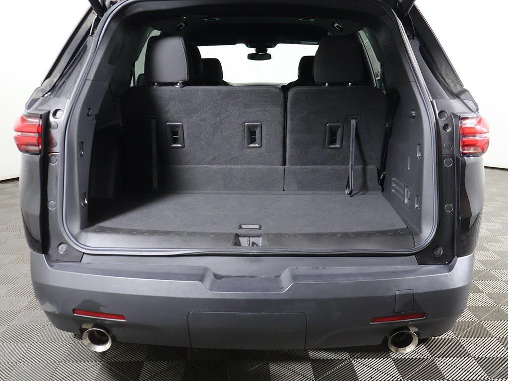 used 2023 Chevrolet Traverse car, priced at $22,699