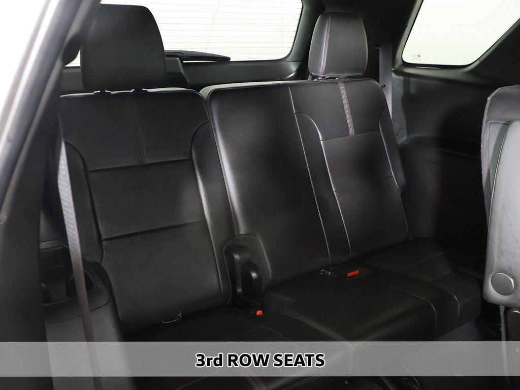used 2023 Chevrolet Traverse car, priced at $25,990