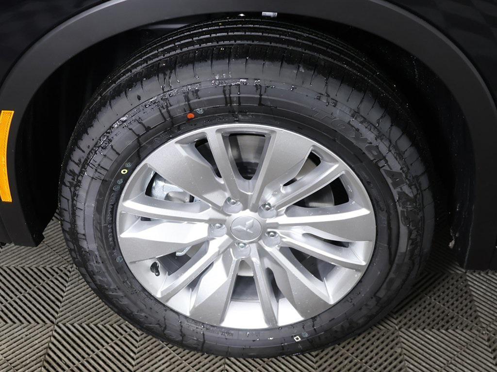 new 2026 Mitsubishi Outlander car, priced at $34,435