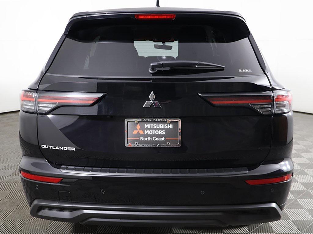 new 2026 Mitsubishi Outlander car, priced at $34,435